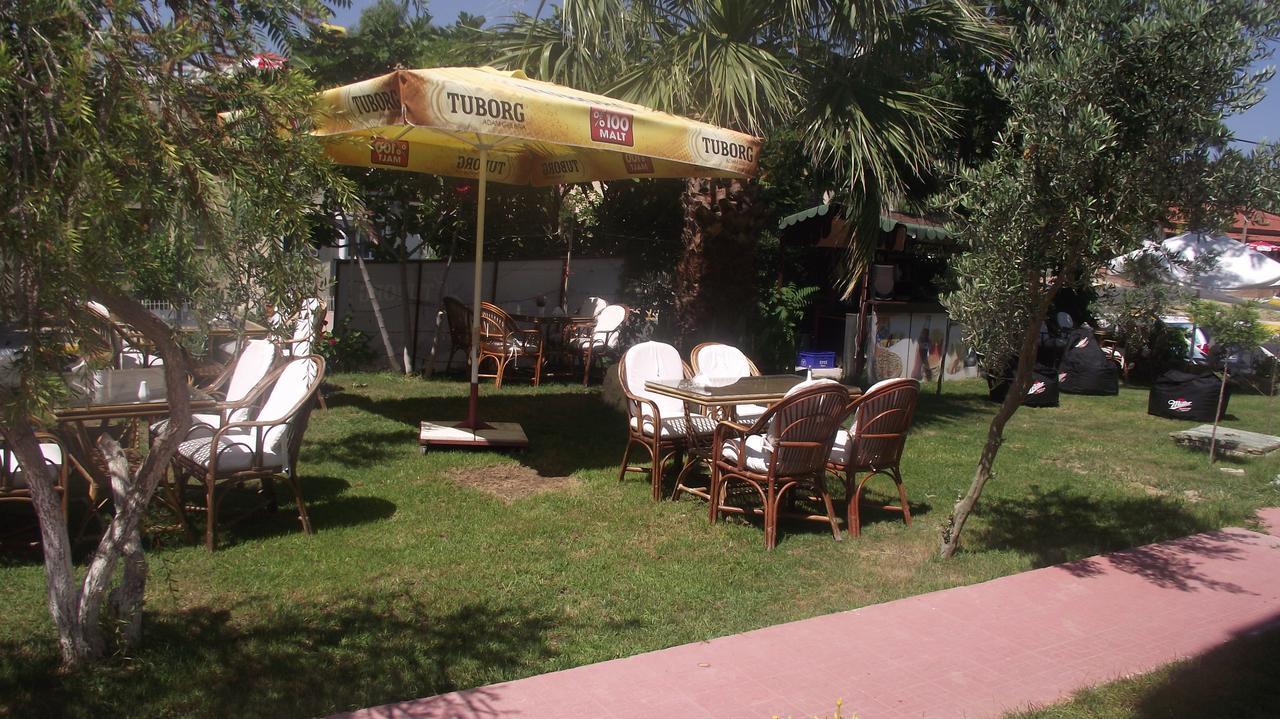 Gold Apart Otel Kuşadası